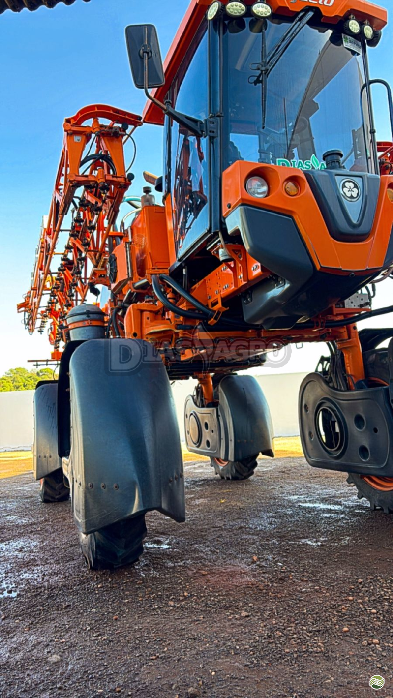 PULVERIZADOR JACTO UNIPORT 2530 Tração 4x4 Dias Agro - Jacto LUCAS DO RIO VERDE MATO GROSSO MT